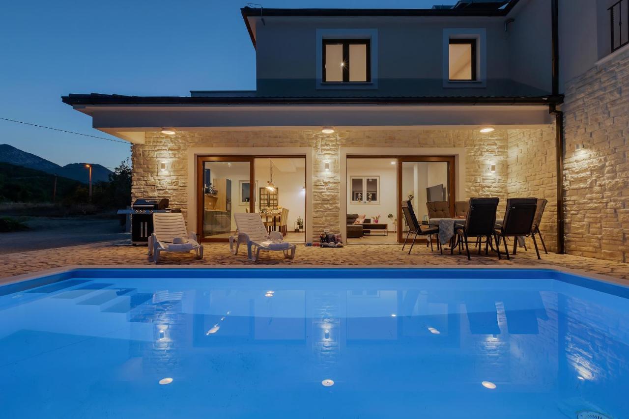 Charming Holiday Home Dolac In Rural Area With Pool Slime المظهر الخارجي الصورة